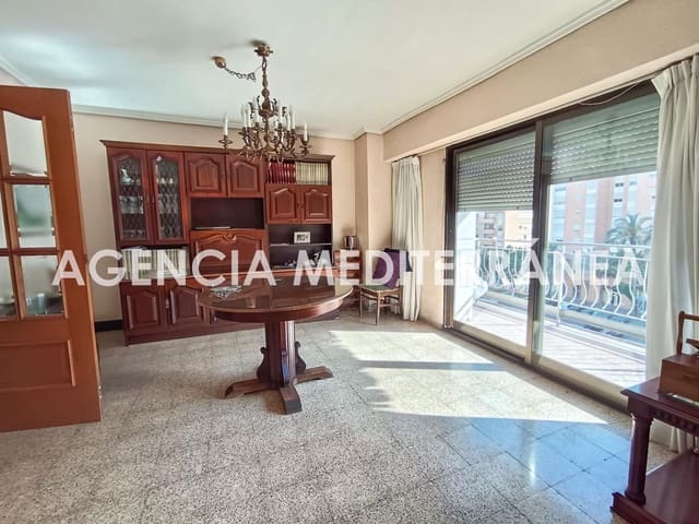 3 soveværelse Lejlighed til salg i En Corts, Valencia by - € 330.000 (Ref: 9018442)