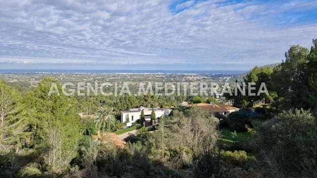 Building Plot for sale in Pedreguer - € 305,000 (Ref: 9021080)