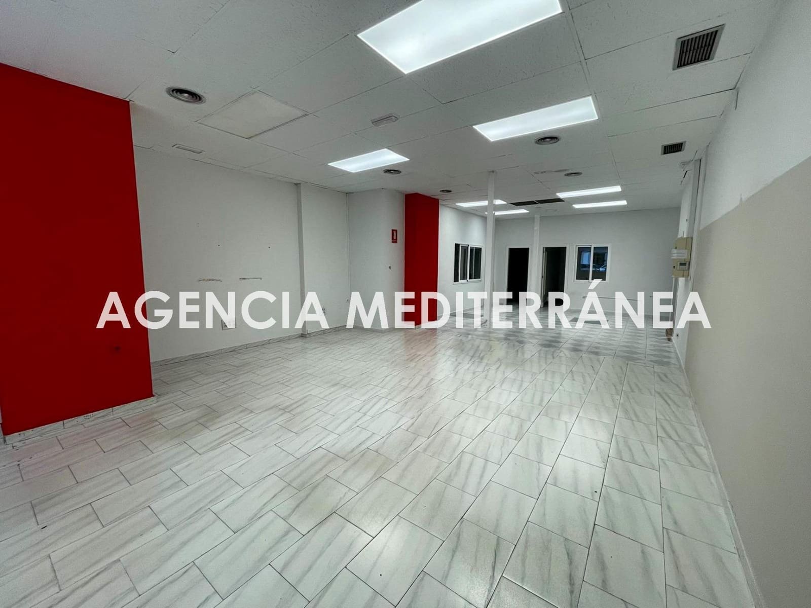 Erhverv til leje i Valencia by - € 1.150 (Ref: 9048891)