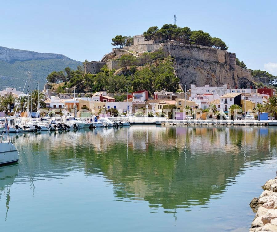 2 sovrum Lägenhet till salu i Denia med pool garage - 420 000 € (Ref: 9085372)