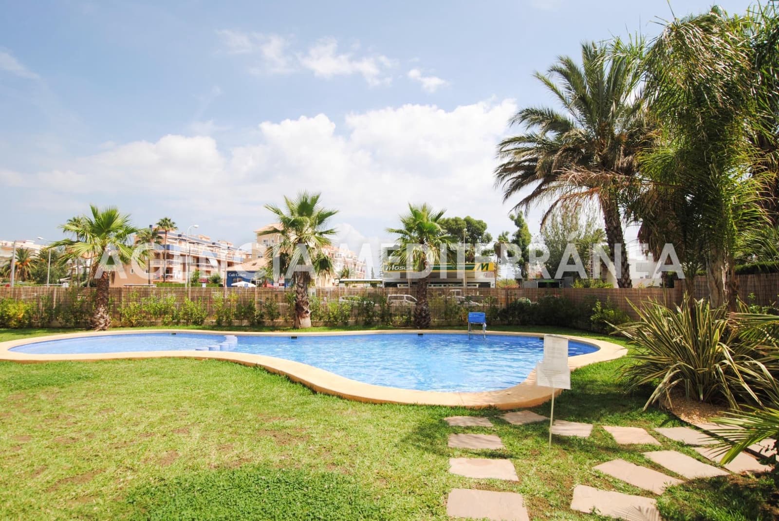 2 sovrum Lägenhet till salu i Denia med pool garage - 420 000 € (Ref: 9085372)