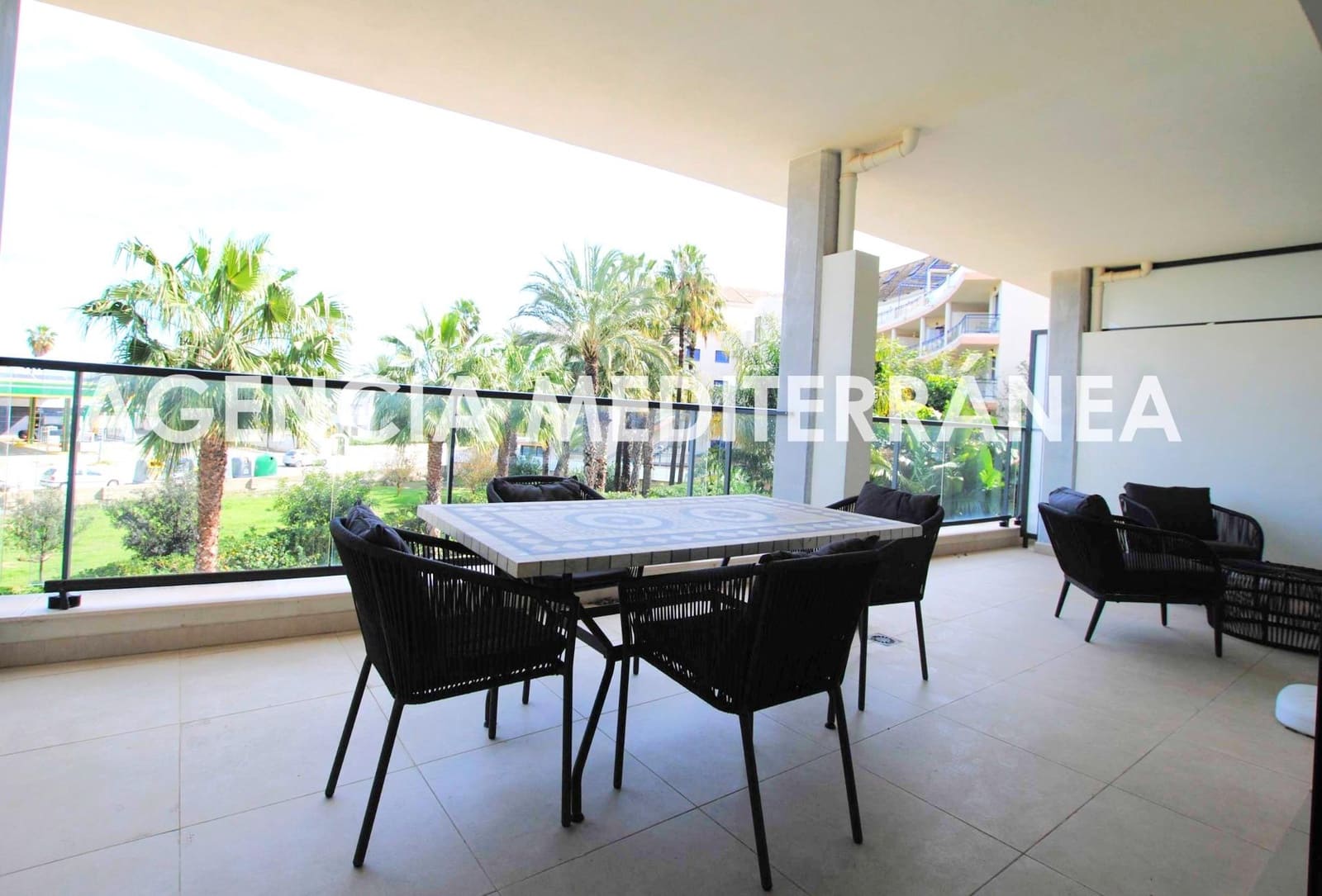 2 bedroom Apartment for sale in Denia with pool garage - € 420,000 (Ref: 9085372)