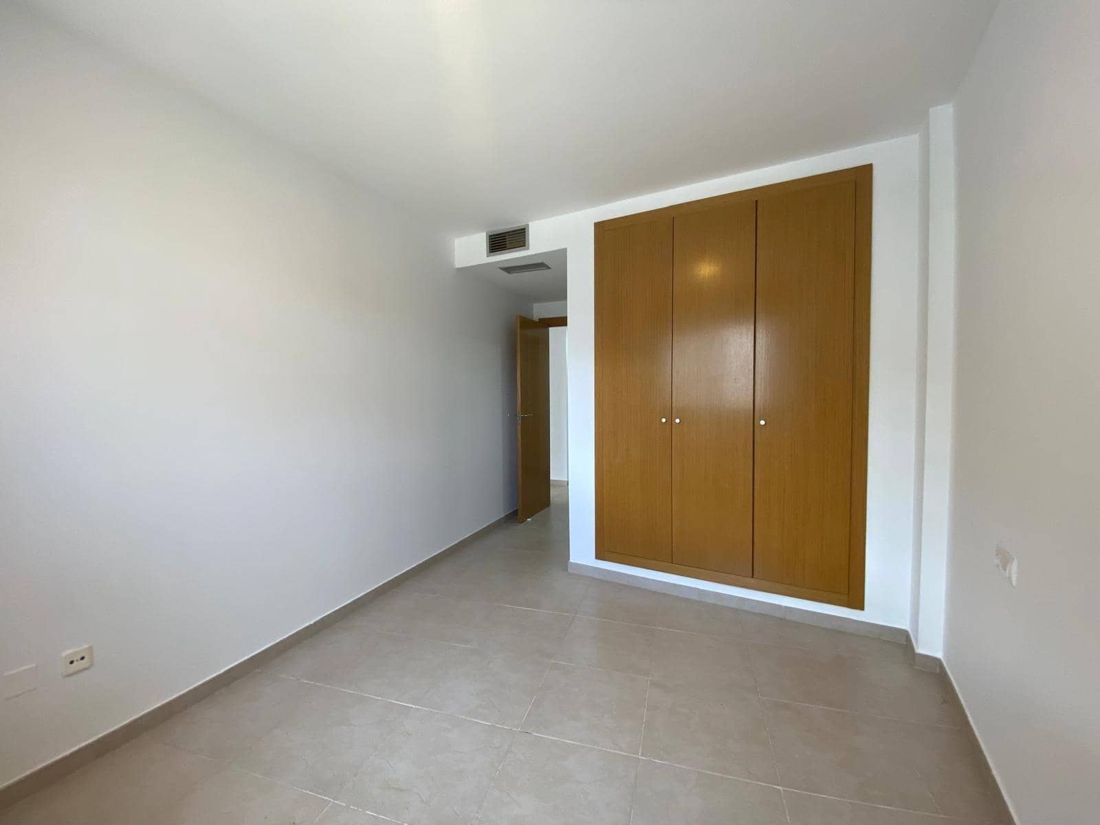 2 Zimmer Apartment zu verkaufen in Denia mit Pool Garage - 365.000 € (Ref: 9142956)