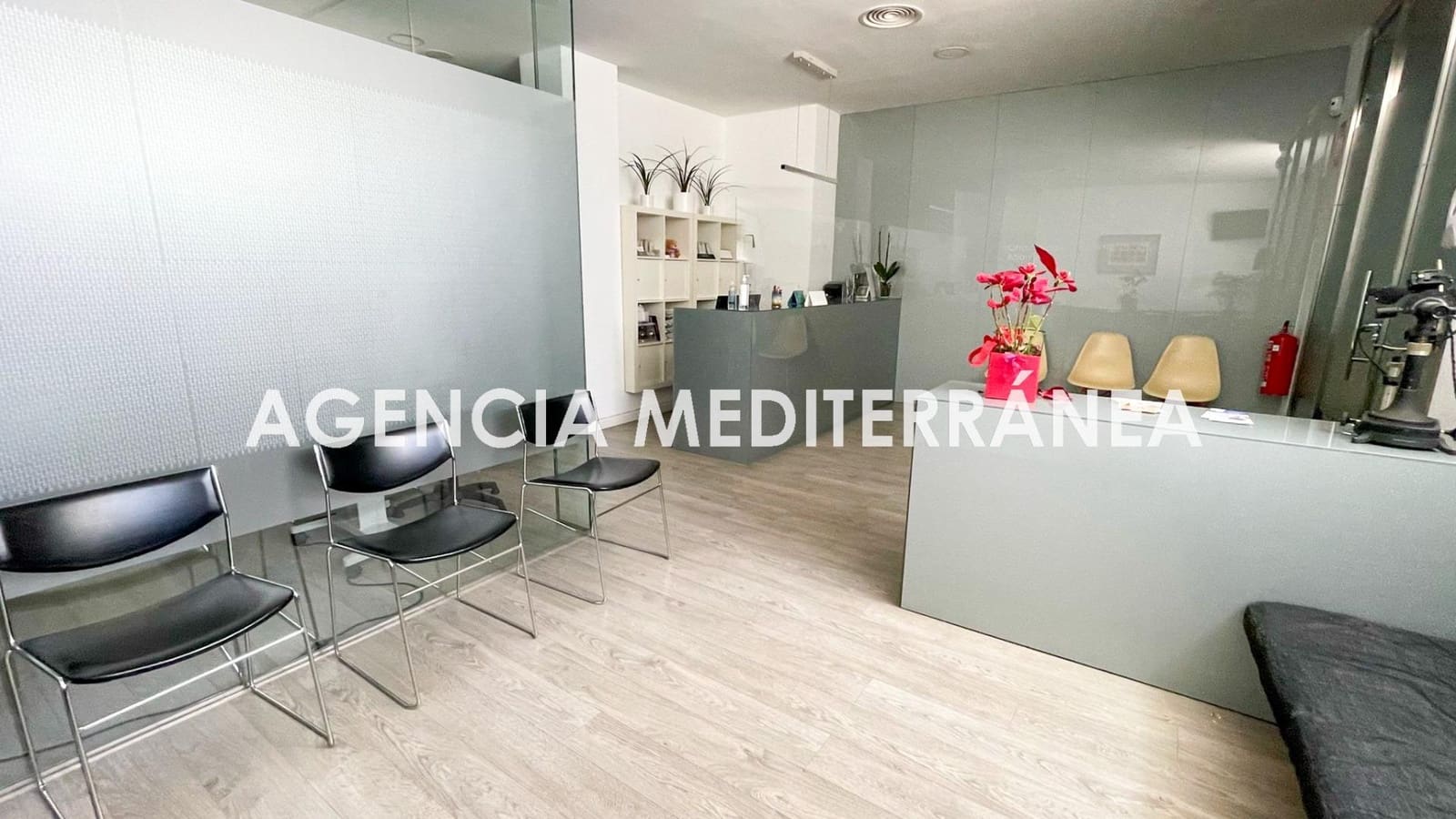 13 Zimmer Gewerbe zu verkaufen in Valencia Stadt - 580.000 € (Ref: 9142957)