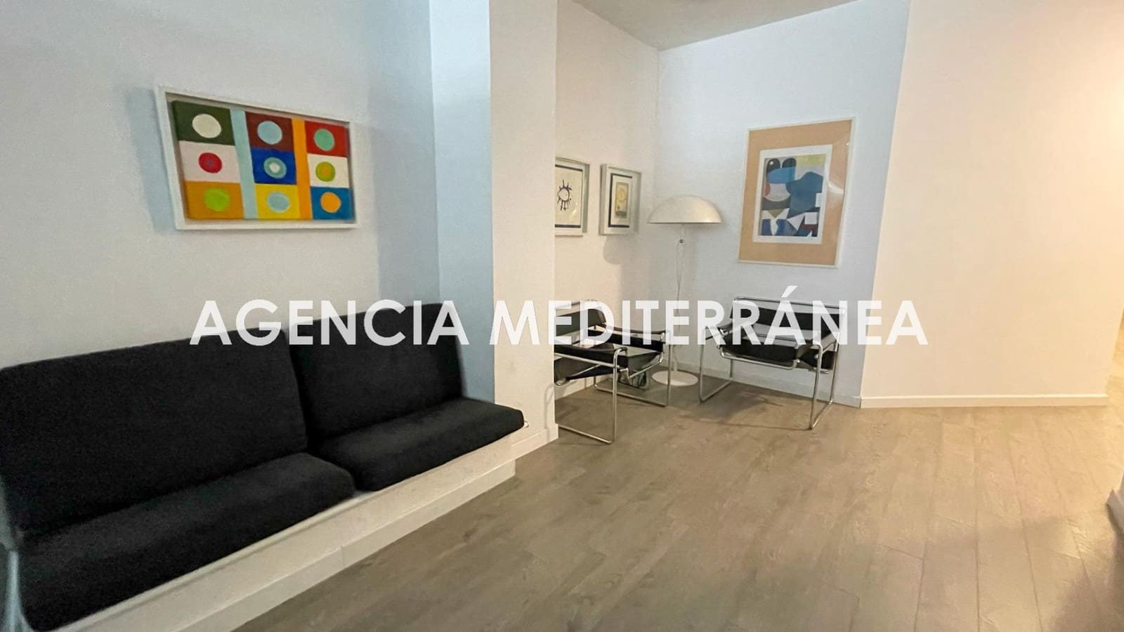 Local Comercial de 13 habitaciones en València ciudad en venta - 580.000 € (Ref: 9142957)