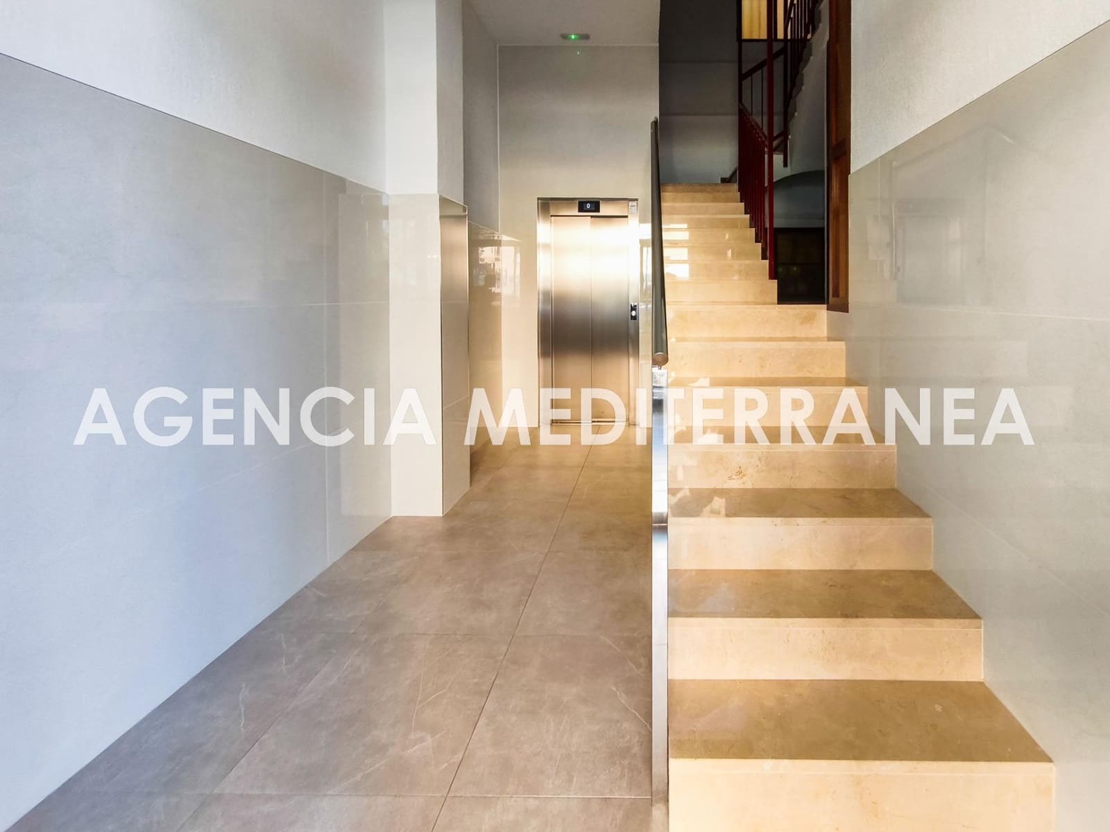 3 soveværelse Lejlighed til salg i Valencia by - € 310.000 (Ref: 9149339)