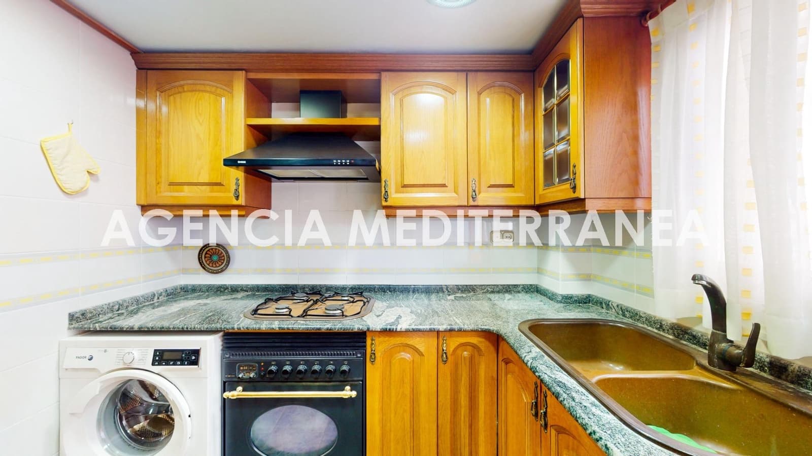 3 soveværelse Lejlighed til salg i Valencia by - € 310.000 (Ref: 9149339)