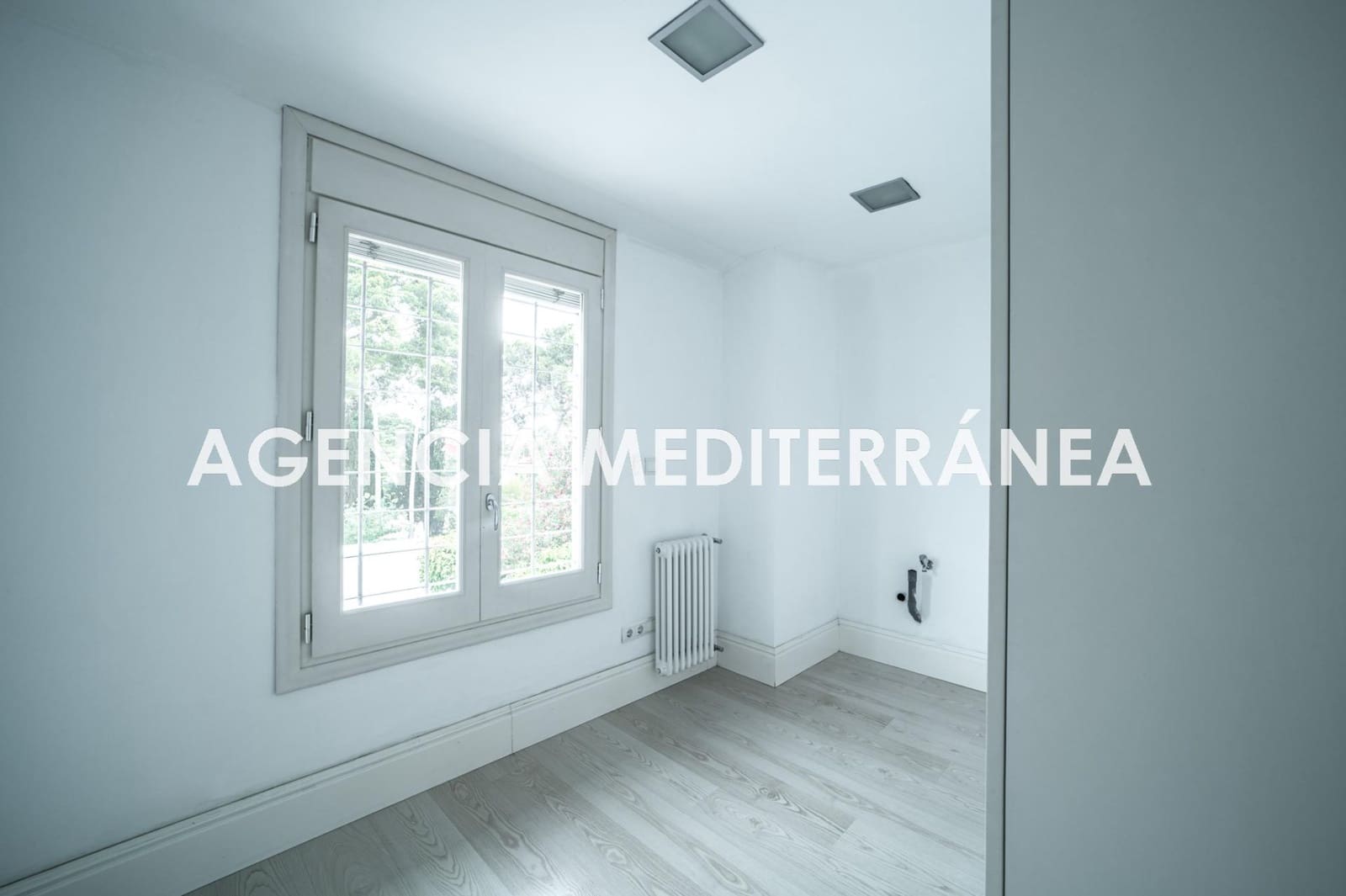 5 soveværelse Villa til salg i Rocafort med swimmingpool garage - € 1.265.000 (Ref: 9154031)