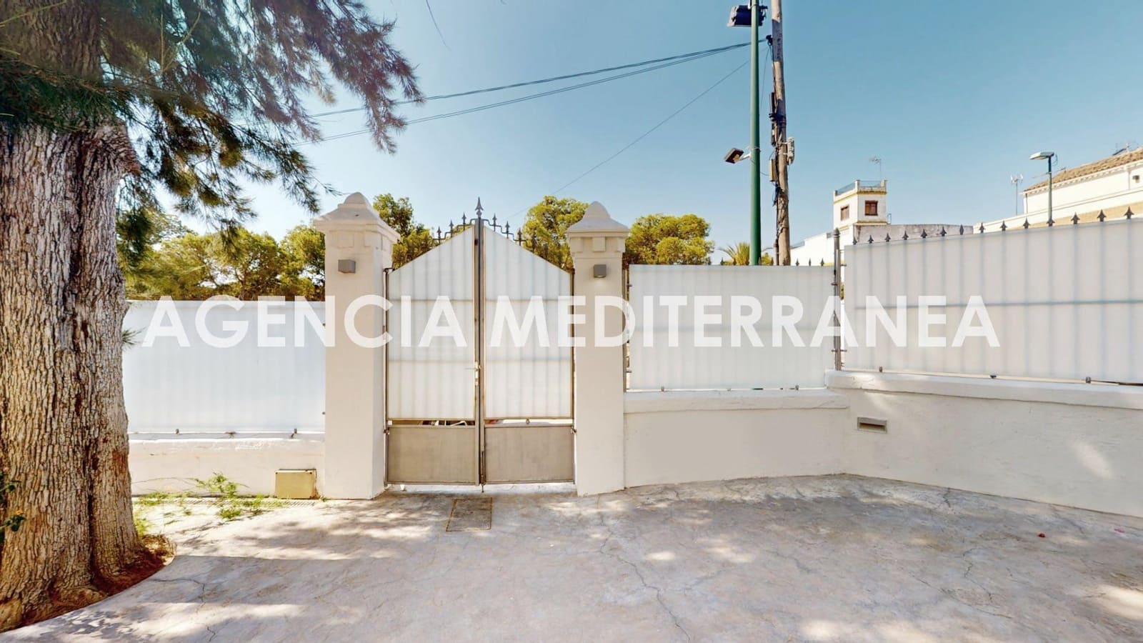 5 soveværelse Villa til salg i Rocafort med swimmingpool garage - € 1.265.000 (Ref: 9154031)