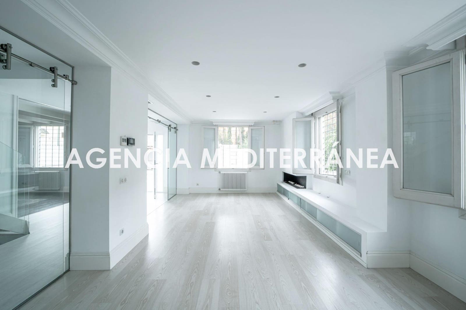 5 soveværelse Villa til salg i Rocafort med swimmingpool garage - € 1.265.000 (Ref: 9154031)