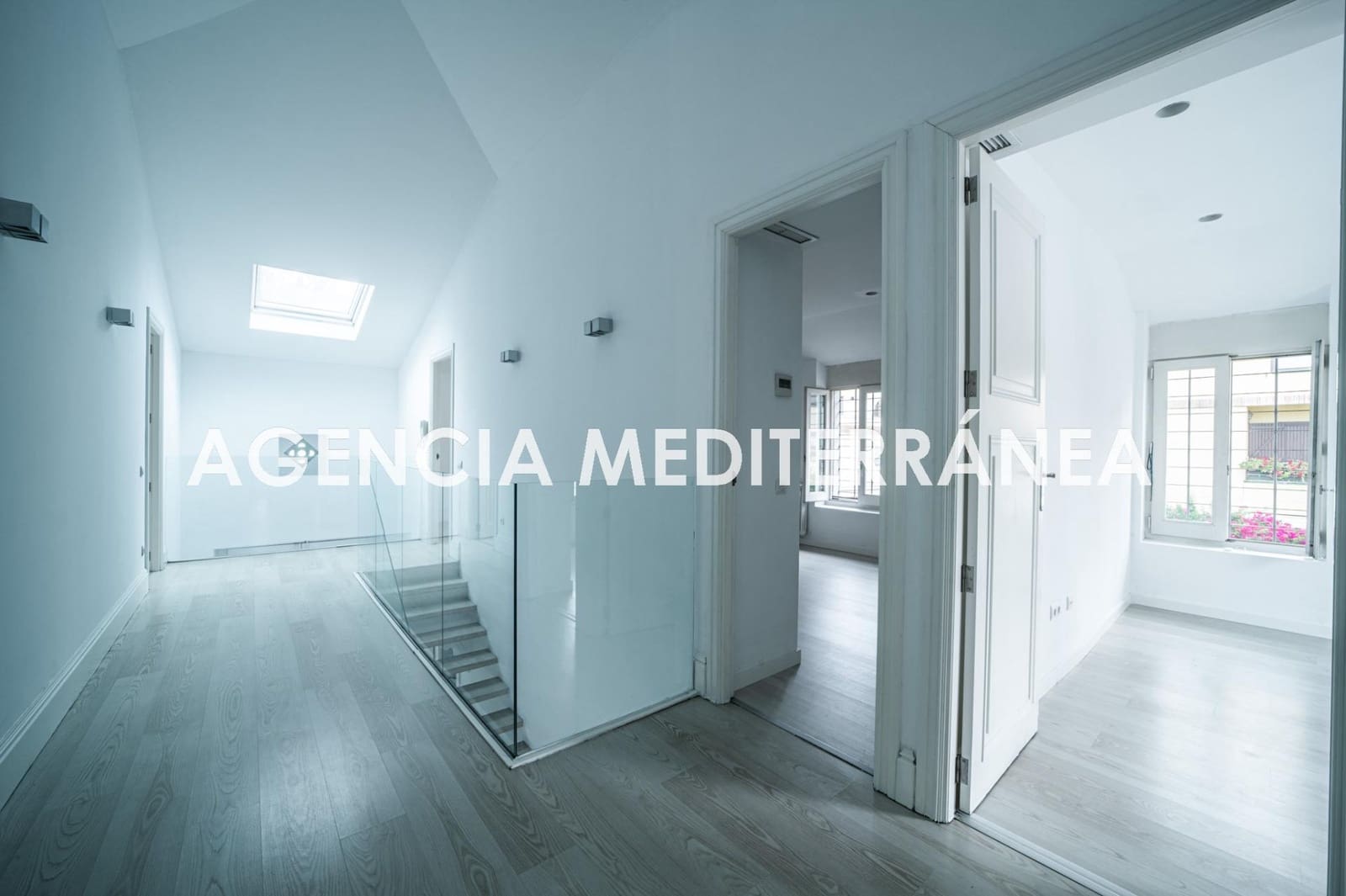 5 soveværelse Villa til salg i Rocafort med swimmingpool garage - € 1.265.000 (Ref: 9154031)