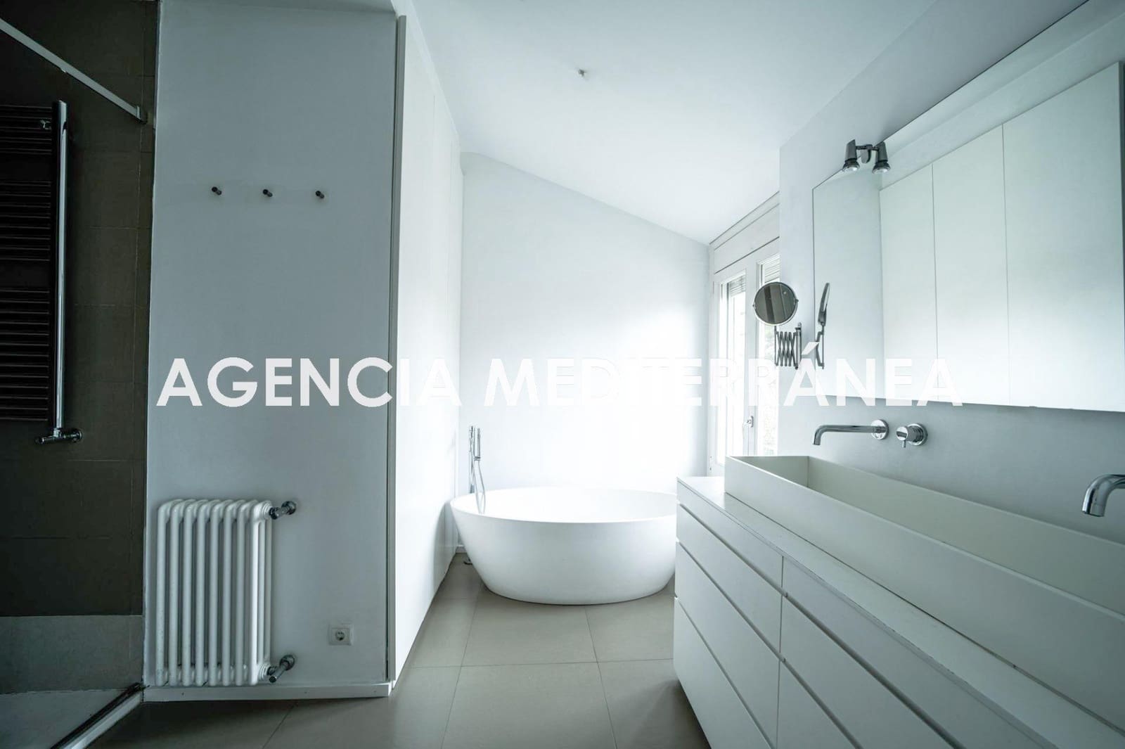 Chalet de 5 habitaciones en Rocafort en venta con piscina garaje - 1.265.000 € (Ref: 9154031)