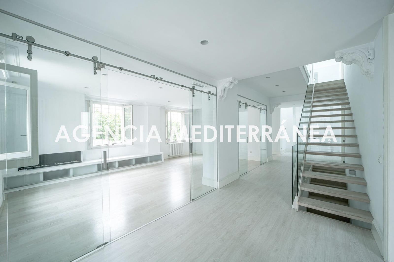5 quarto Moradia para venda em Rocafort com piscina garagem - 1 265 000 € (Ref: 9154031)