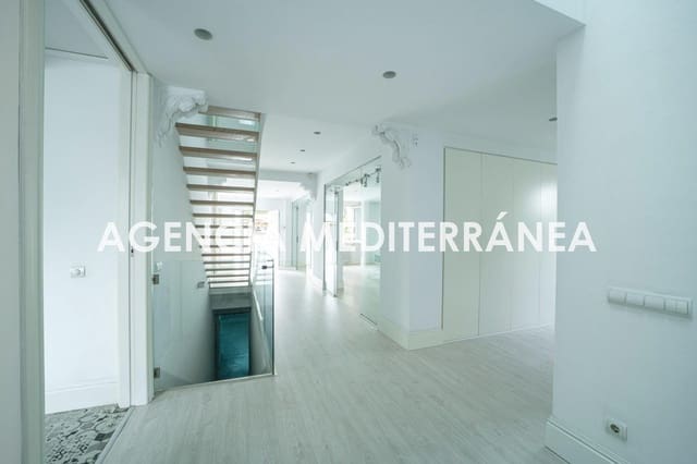 Chalet de 5 habitaciones en Rocafort en venta con piscina garaje - 1.265.000 € (Ref: 9154031)