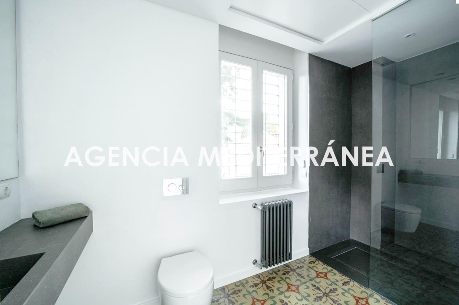 5 quarto Moradia para venda em Rocafort com piscina garagem - 1 265 000 € (Ref: 9154031)