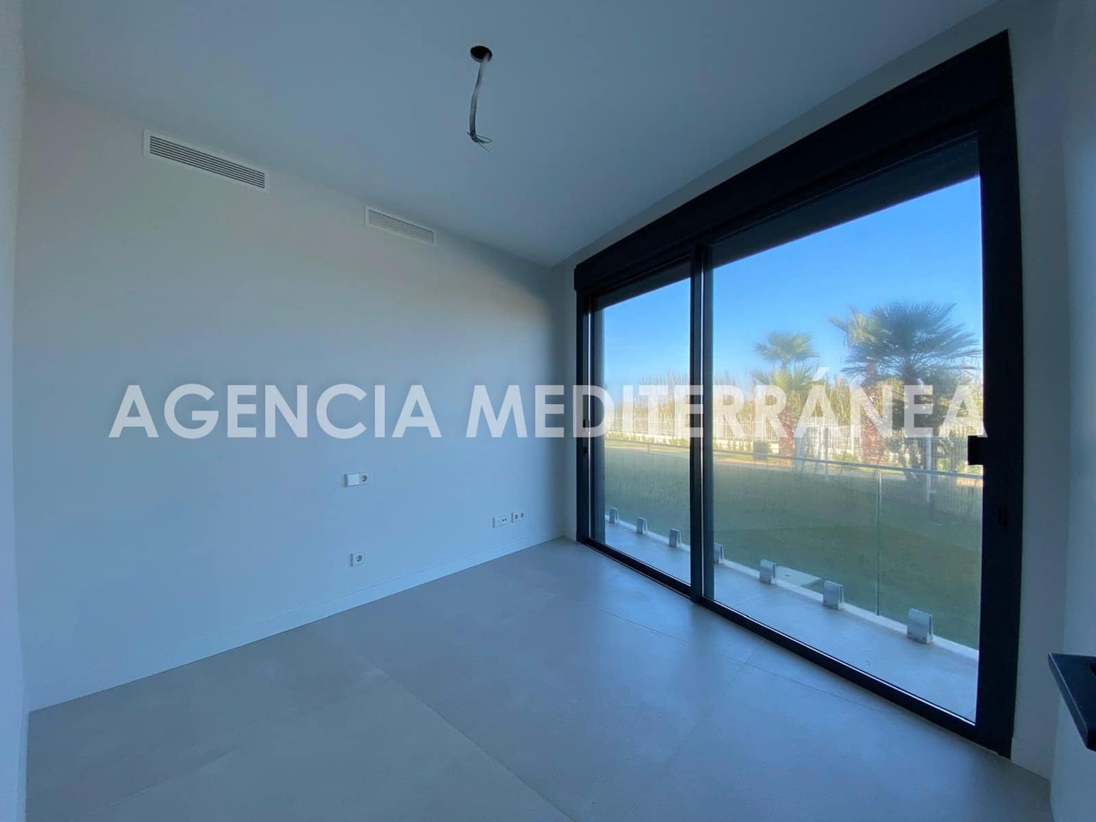 3 Zimmer Apartment zu verkaufen in Denia mit Pool Garage - 610.000 € (Ref: 9174581)