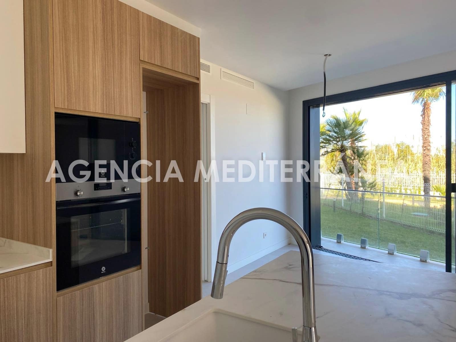 3 Zimmer Apartment zu verkaufen in Denia mit Pool Garage - 610.000 € (Ref: 9174581)