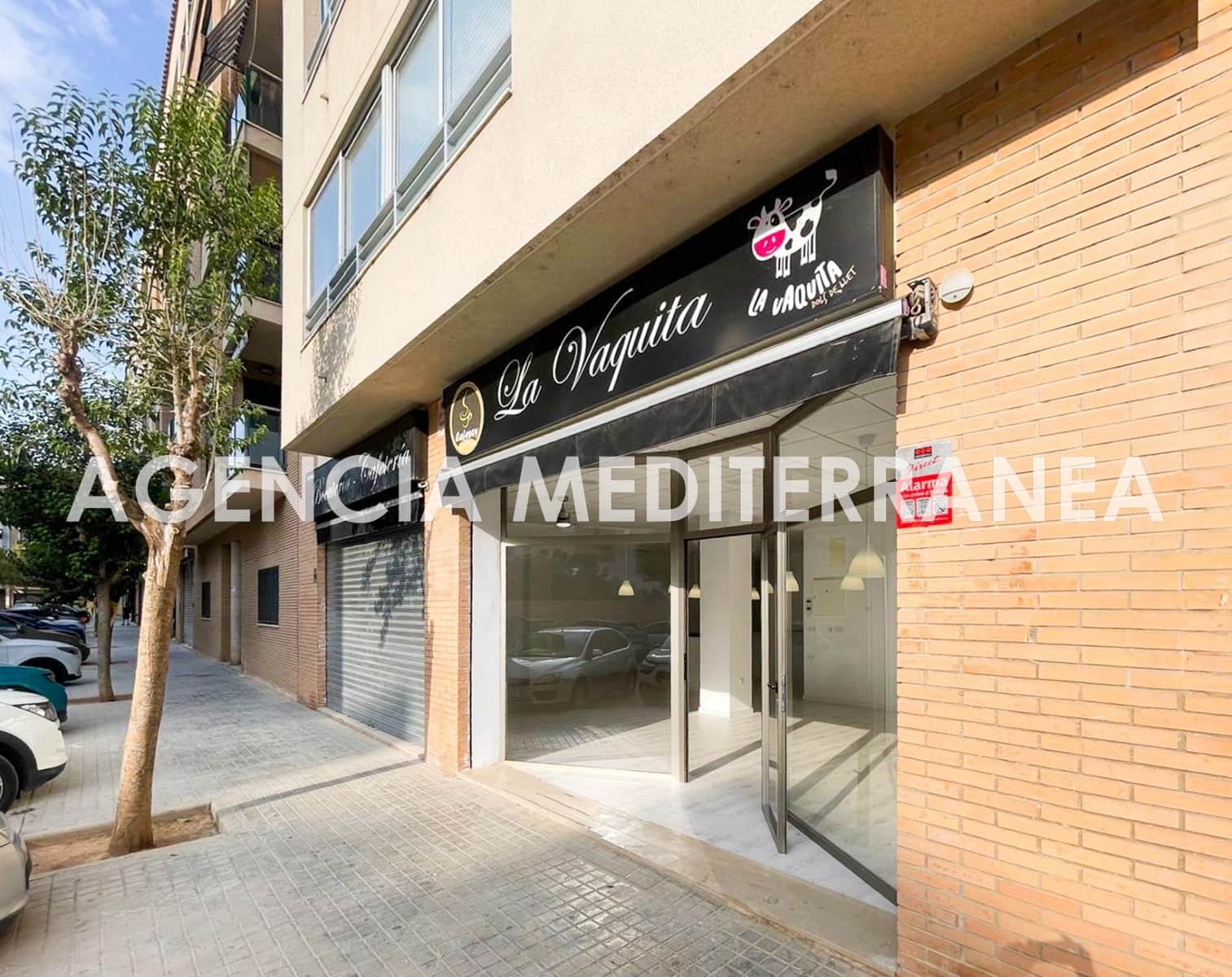 2 bedroom Commercial for rent in Catarroja - € 1,100 (Ref: 9195608)