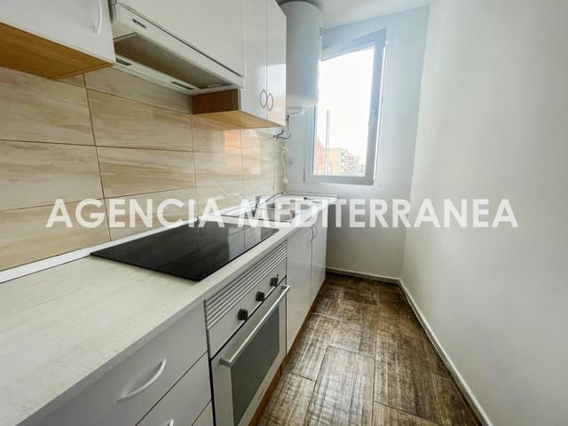5 bedroom Flat for rent in Burjassot - € 325 (Ref: 9197805)