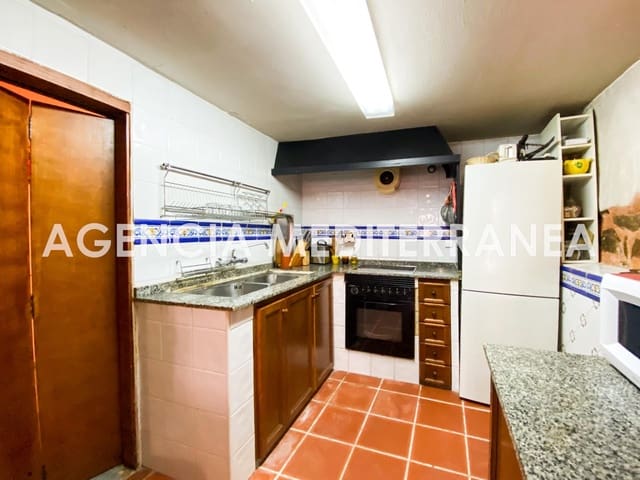 4 chambre Maison de Ville à vendre à Alpuente - 85 000 € (Ref: 9240043)