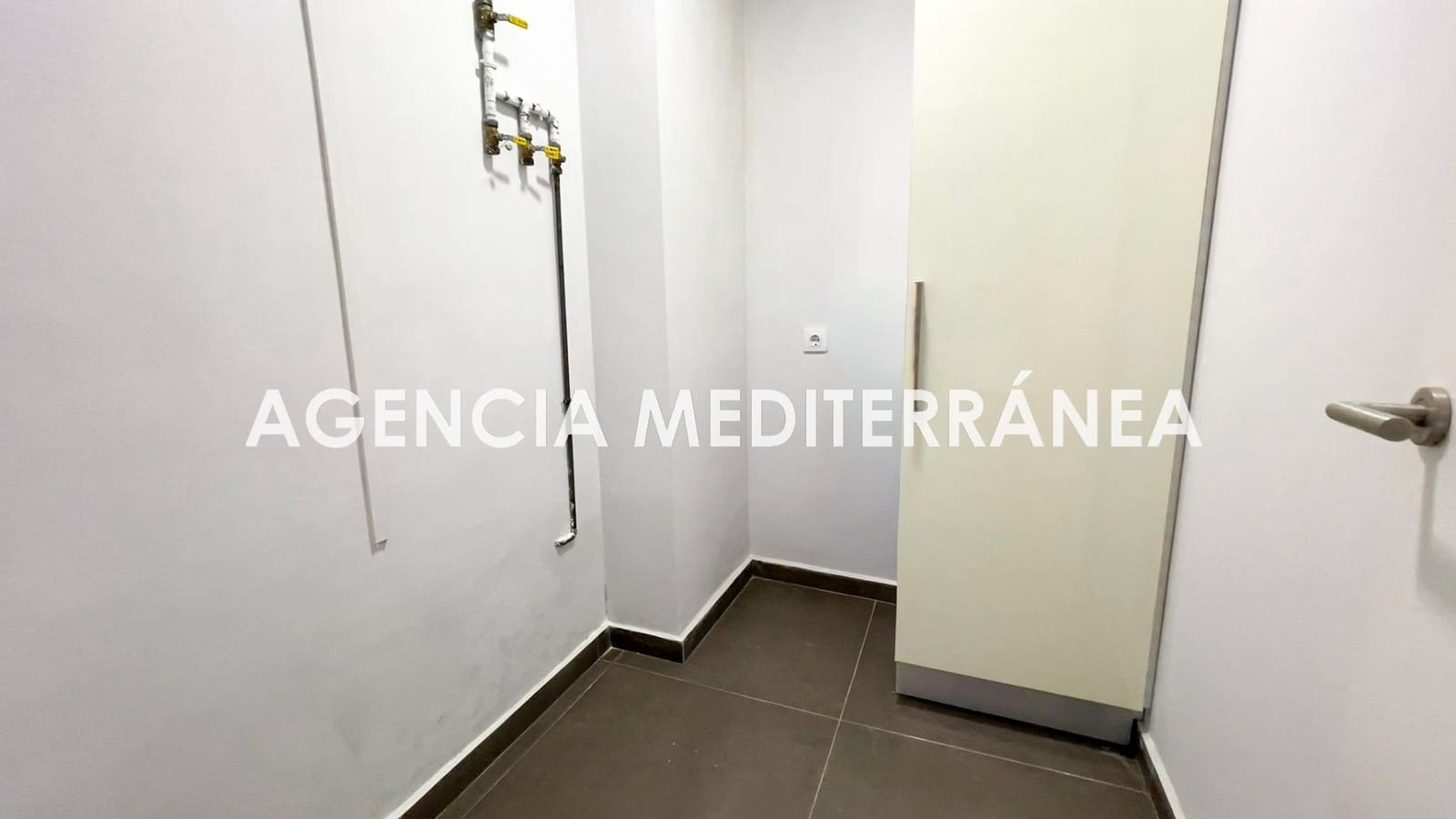 2 soverom Leilighet til salgs i Valencia by - € 240 000 (Ref: 9247368)