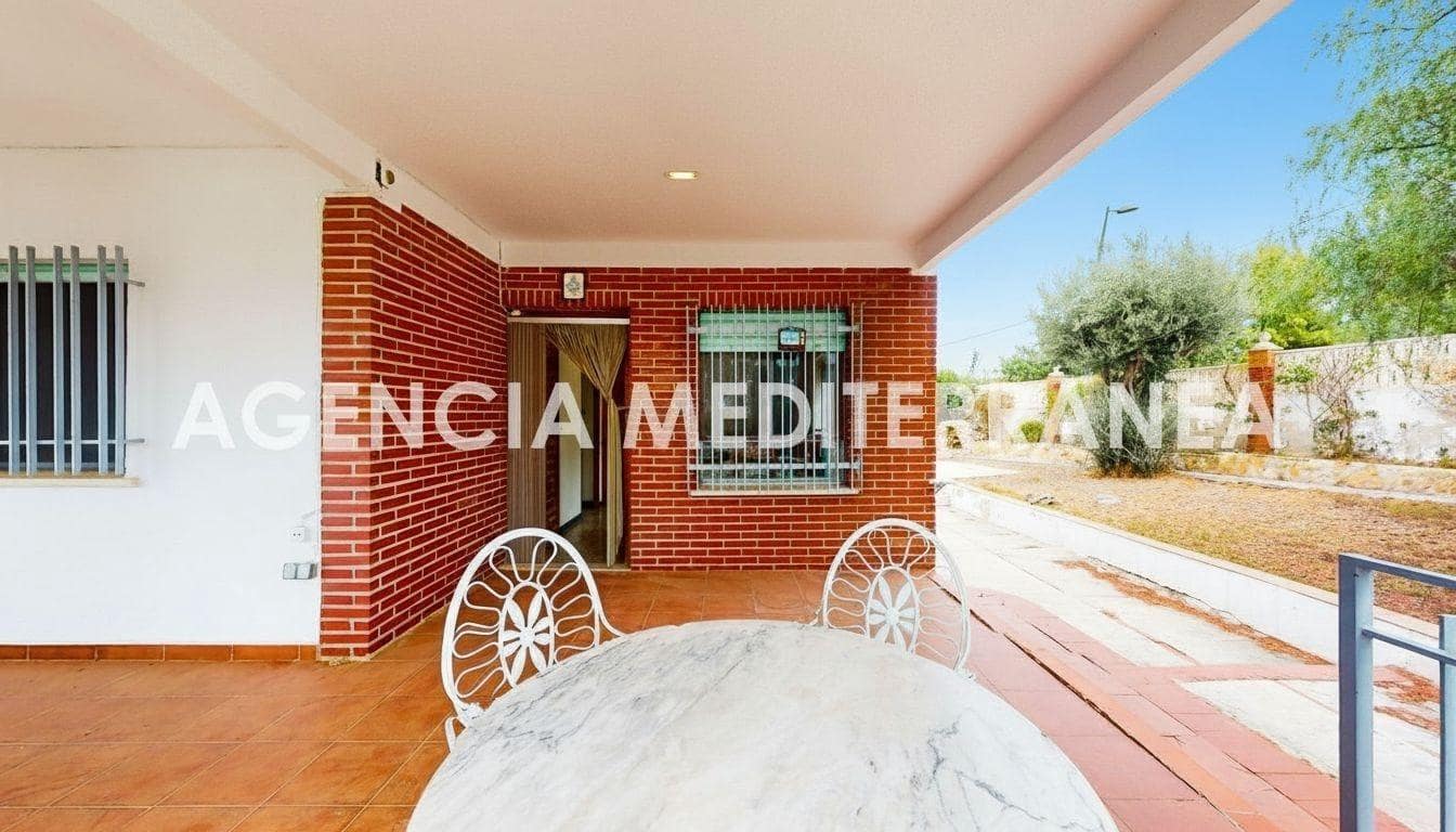 3 soverom Villa til salgs i Olocau med svømmebasseng - € 258 000 (Ref: 9255362)