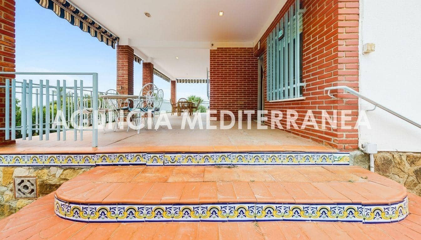 3 soverom Villa til salgs i Olocau med svømmebasseng - € 258 000 (Ref: 9255362)