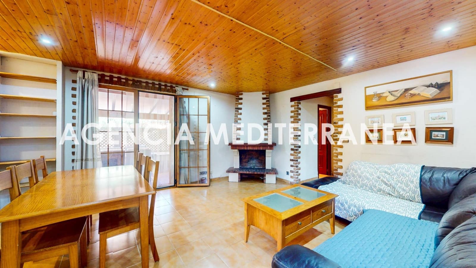 5 slaapkamer Halfvrijstaande villa te koop in La Canada met zwembad garage - € 449.000 (Ref: 9264652)