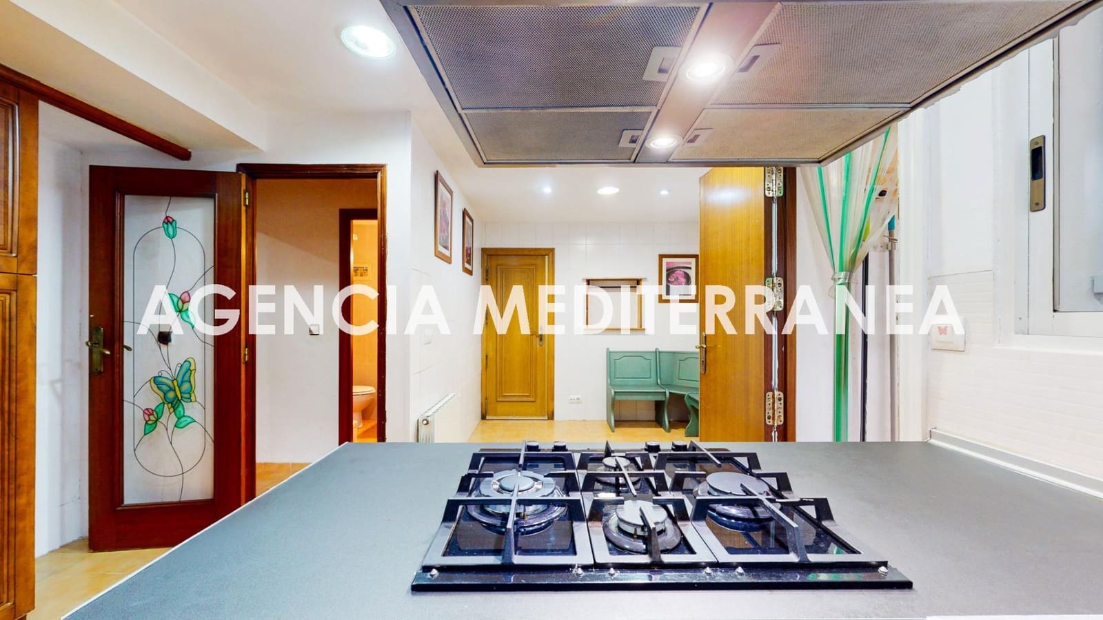 5 slaapkamer Halfvrijstaande villa te koop in La Canada met zwembad garage - € 449.000 (Ref: 9264652)