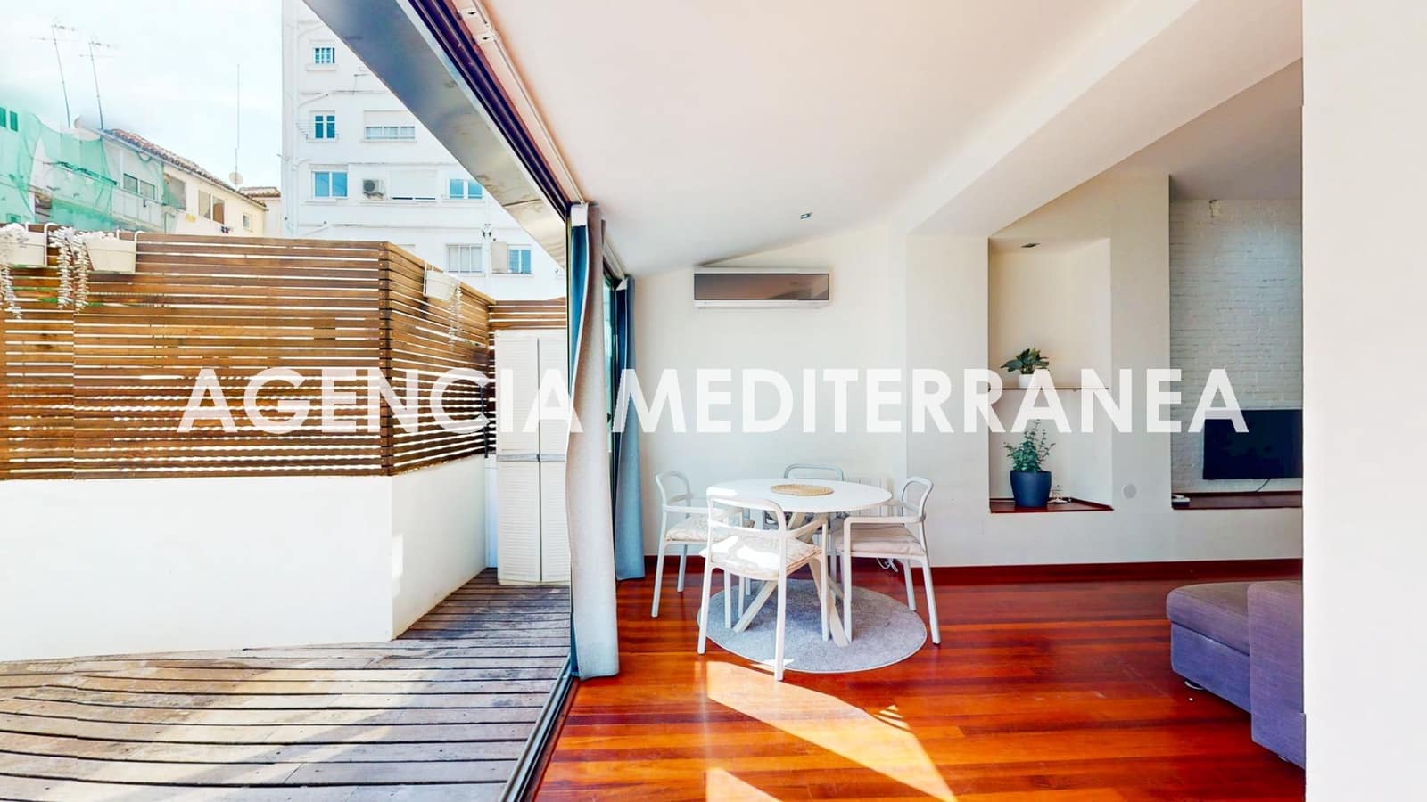 Piso de 2 habitaciones en València ciudad en venta - 390.000 € (Ref: 9269831)