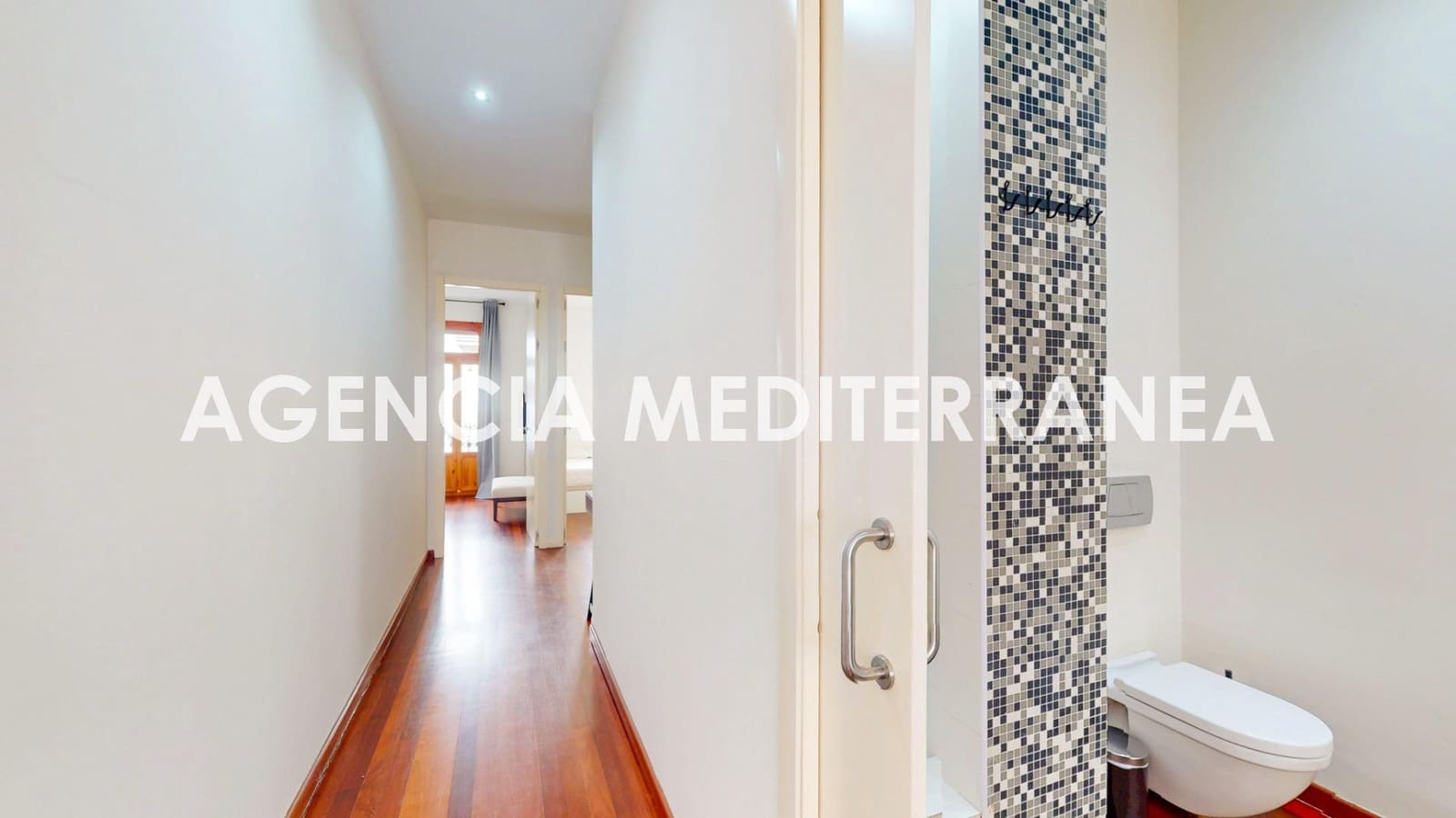 Piso de 2 habitaciones en València ciudad en venta - 390.000 € (Ref: 9269831)