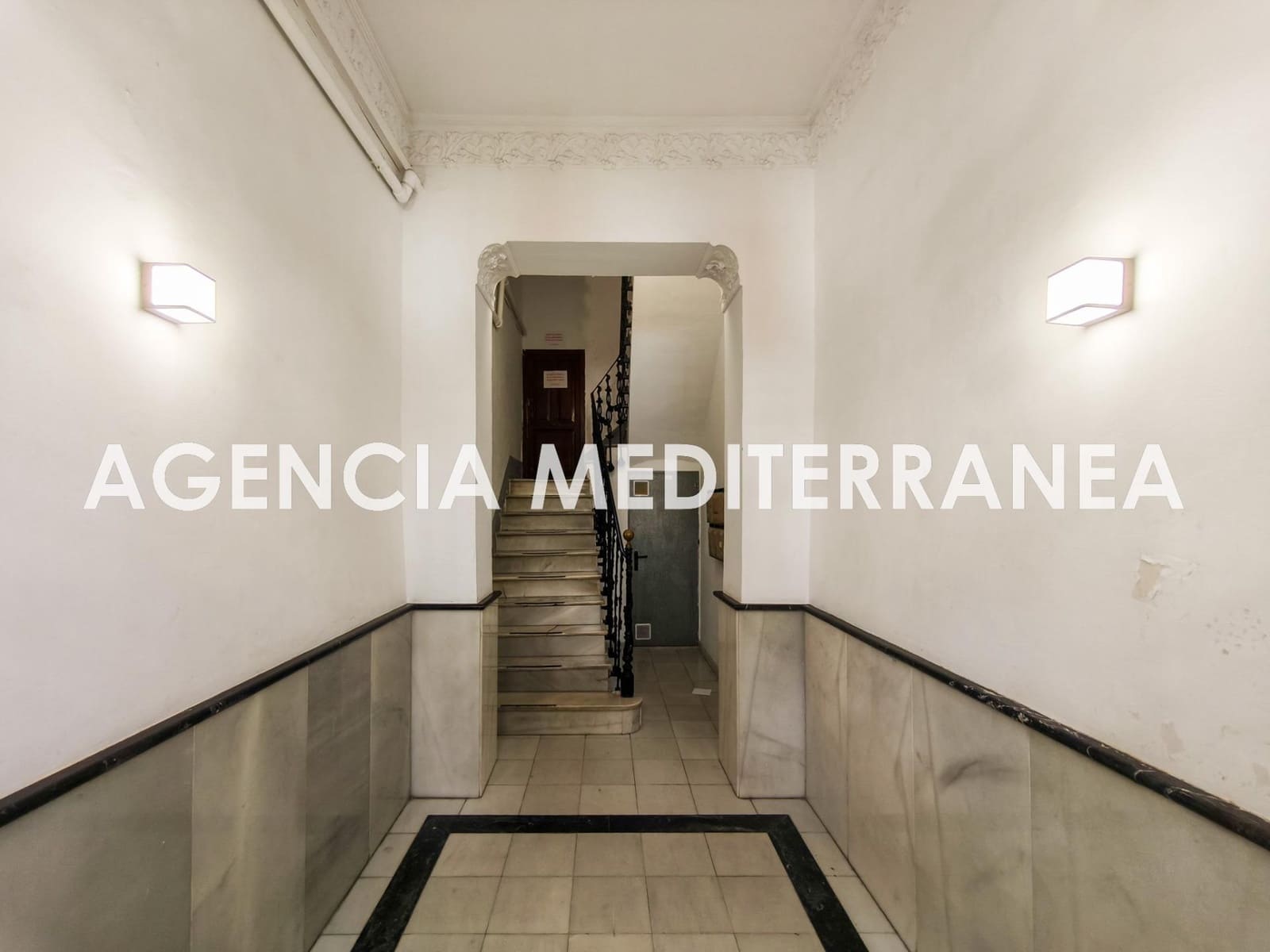 Piso de 2 habitaciones en València ciudad en venta - 390.000 € (Ref: 9269831)