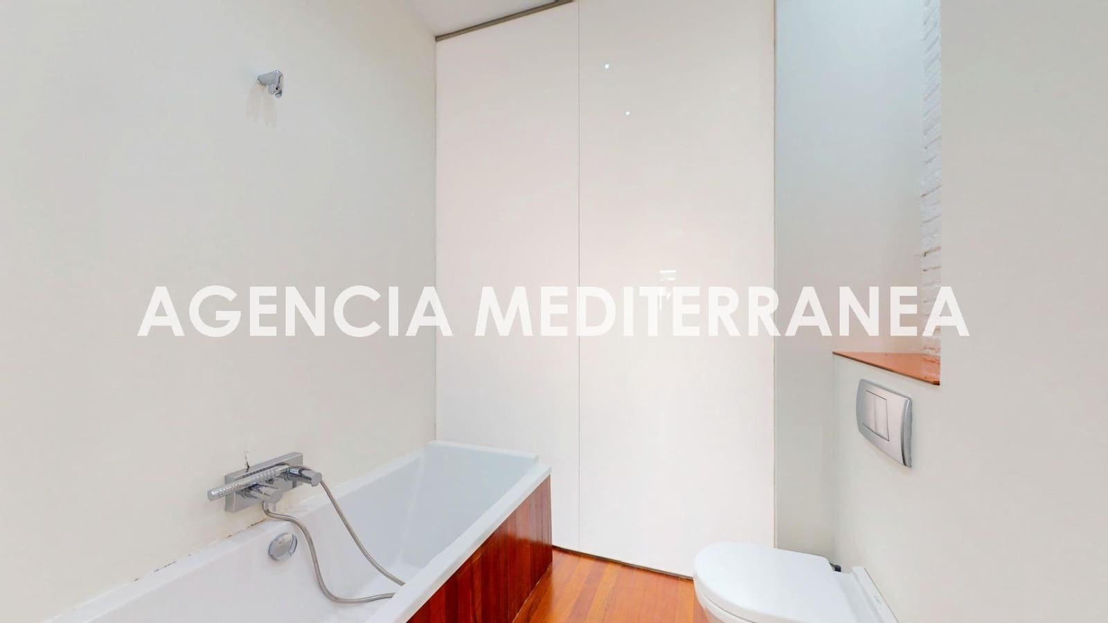 2 bedroom Flat for sale in Valencia city - € 390,000 (Ref: 9269831)