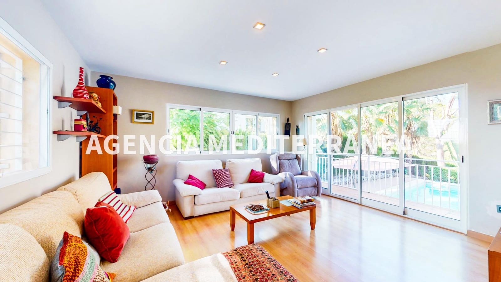 6 soveværelse Villa til salg i Picassent med swimmingpool garage - € 685.000 (Ref: 9282288)