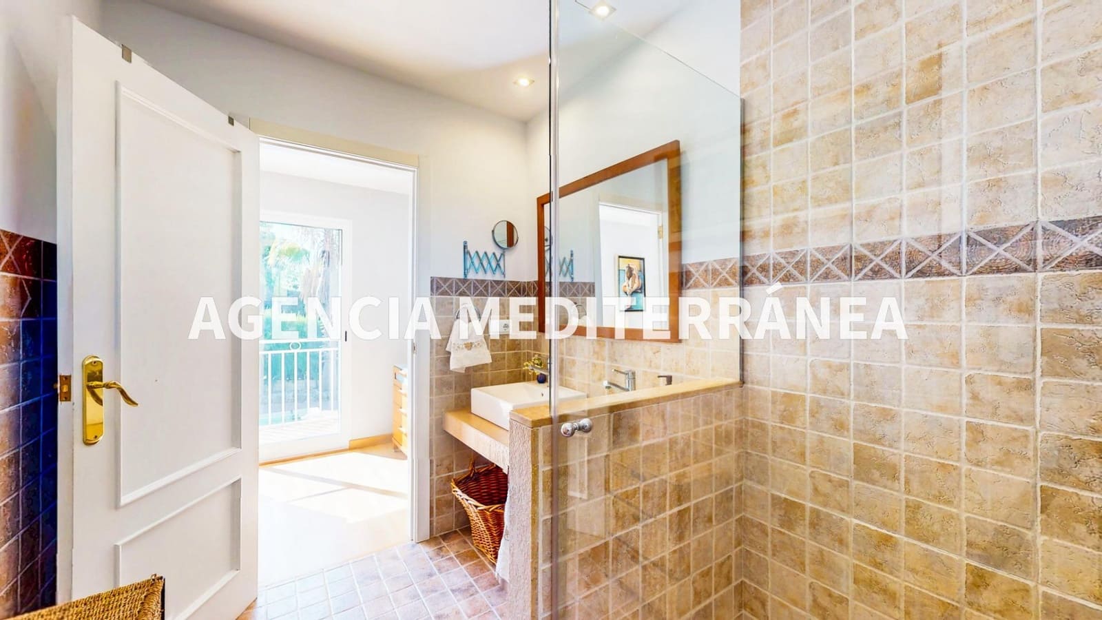 6 soveværelse Villa til salg i Picassent med swimmingpool garage - € 685.000 (Ref: 9282288)