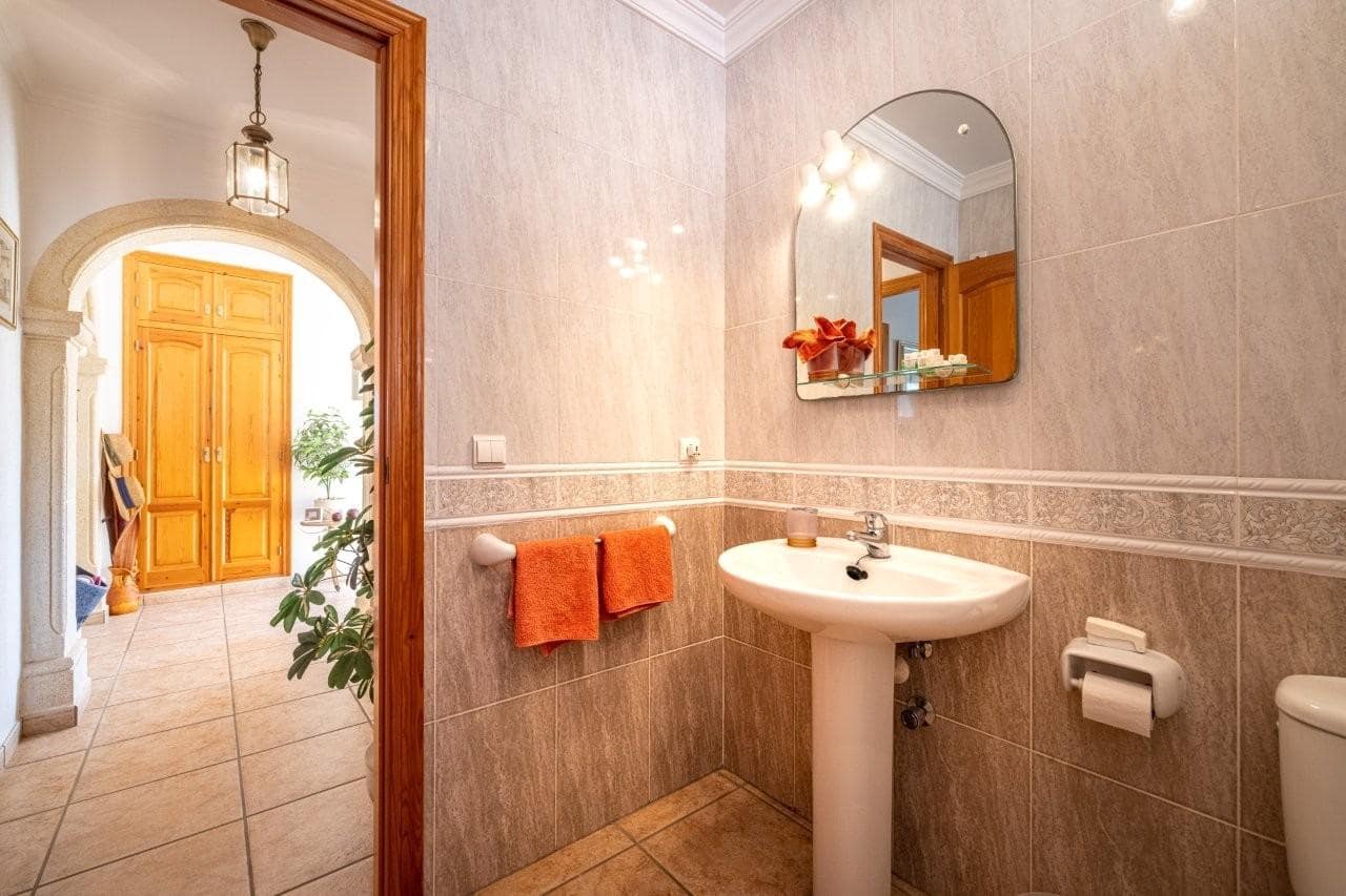 4 soveværelse Villa til salg i Denia med swimmingpool garage - € 550.000 (Ref: 9285301)