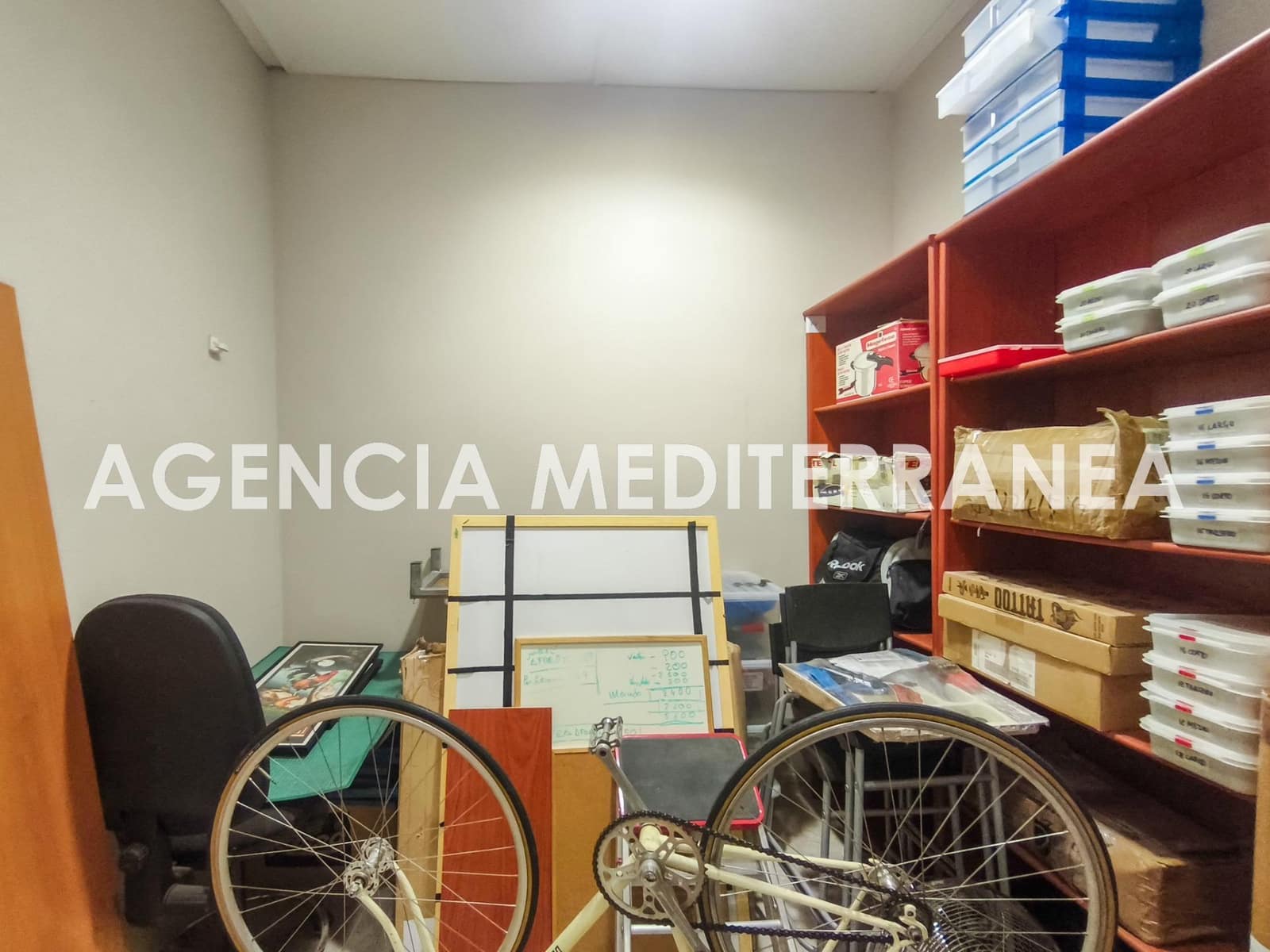 Kaupallinen myytävänä paikassa Valencia kaupunki - 118 000 € (Ref: 9303620)