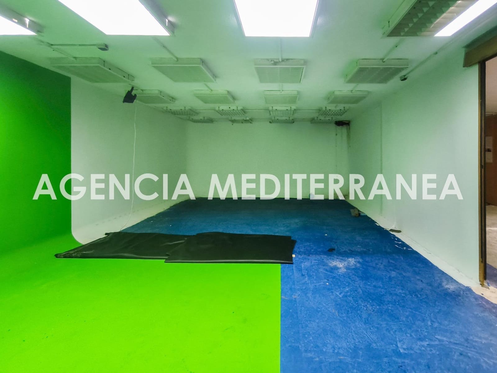 Komercyjne na sprzedaż w Miasto Walencja - 118 000 € (Ref: 9303620)