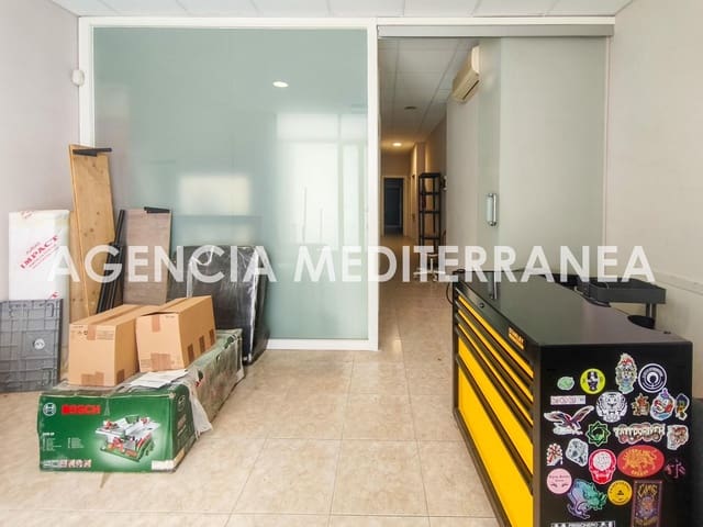 Kommersiell til salgs i La Raiosa, Valencia by - € 118 000 (Ref: 9303620)