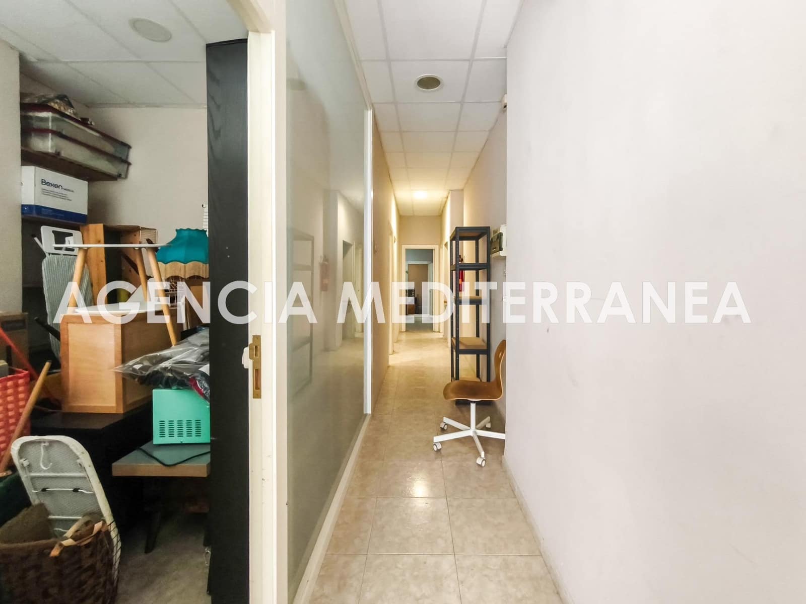 Commercial for sale in Valencia city - € 118,000 (Ref: 9303620)