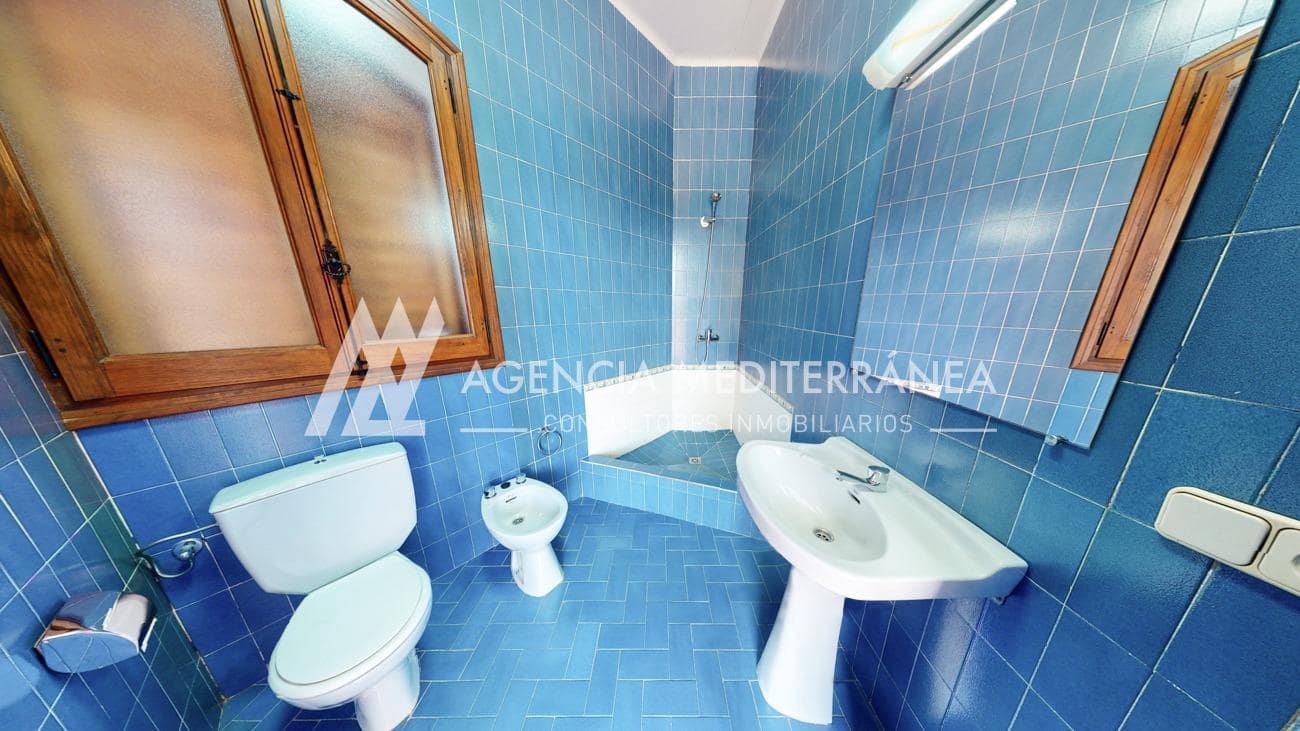 4 bedroom Villa for sale in La Canada with pool garage - € 699,000 (Ref: 9310964)