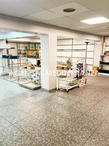 Commercial for sale in Sagunto / Sagunt - € 115,000 (Ref: 9321984)