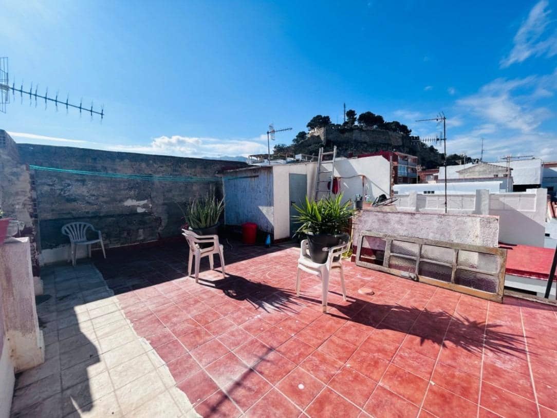 3 Zimmer Apartment zu verkaufen in Denia - 280.000 € (Ref: 9321986)