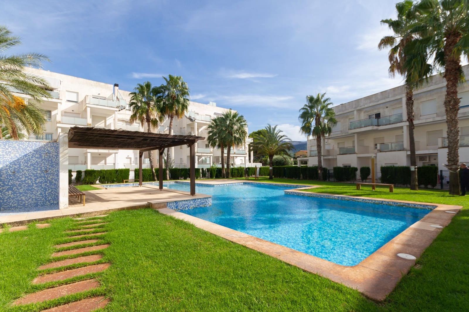 2 sovrum Lägenhet till salu i Denia med pool garage - 295 000 € (Ref: 9321988)