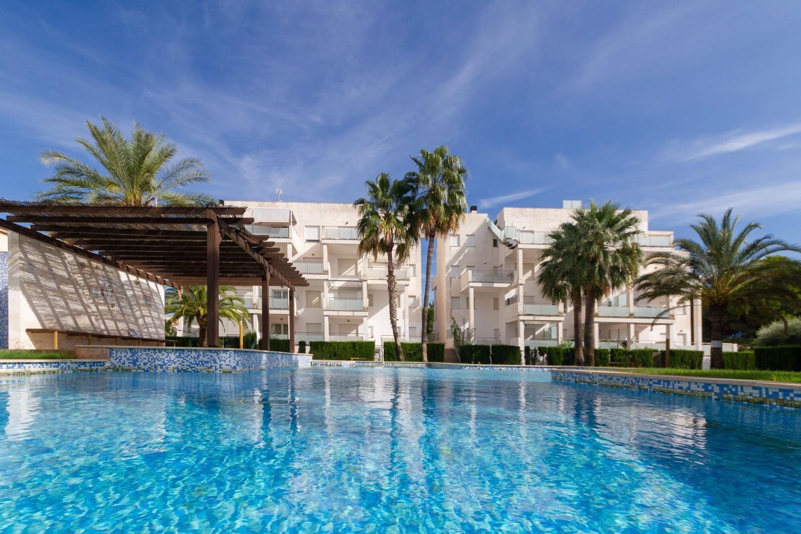 2 sovrum Lägenhet till salu i Denia med pool garage - 295 000 € (Ref: 9321988)