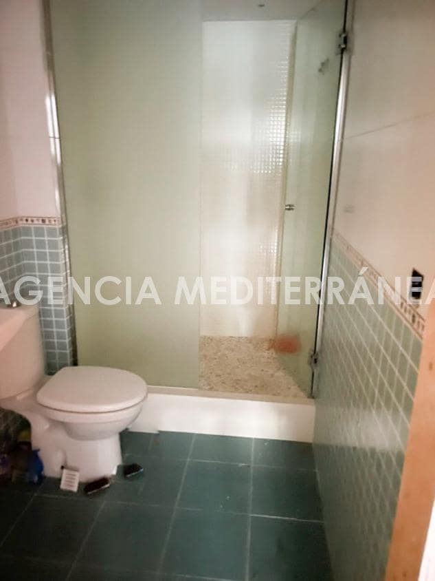 2 slaapkamer Rijtjeshuis te koop in Chiva met zwembad garage - € 190.000 (Ref: 9335042)