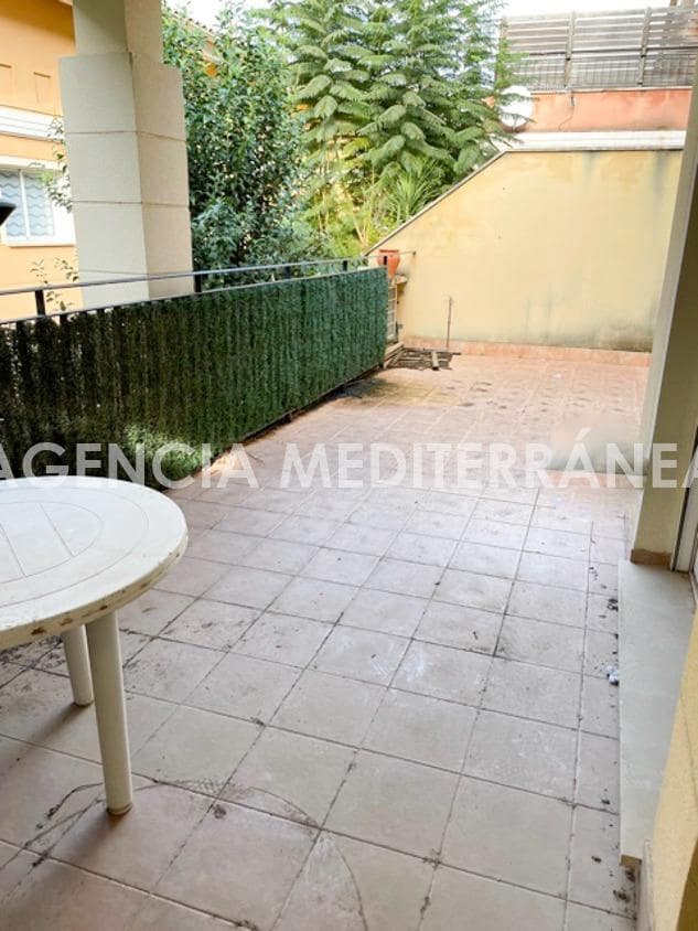 2 slaapkamer Rijtjeshuis te koop in Chiva met zwembad garage - € 190.000 (Ref: 9335042)