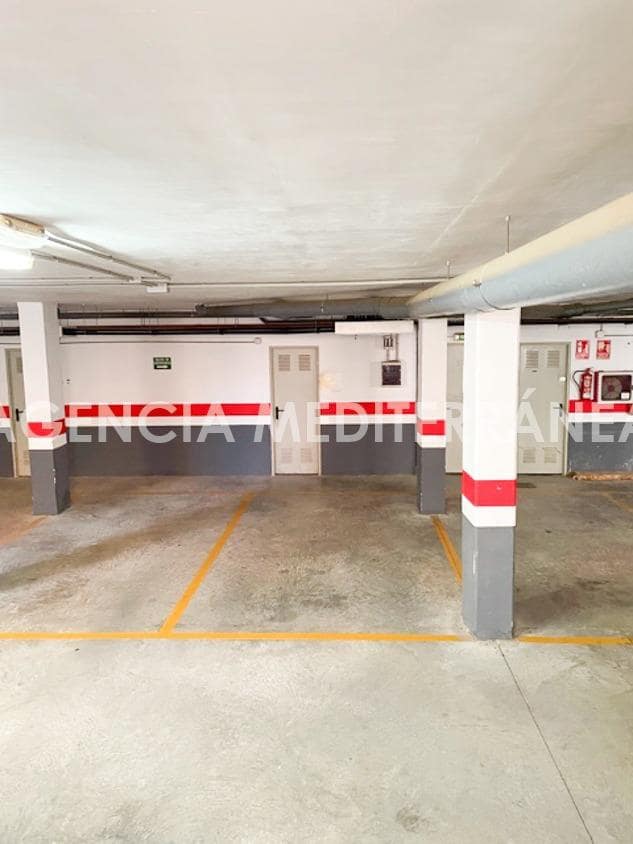 2 slaapkamer Rijtjeshuis te koop in Chiva met zwembad garage - € 190.000 (Ref: 9335042)