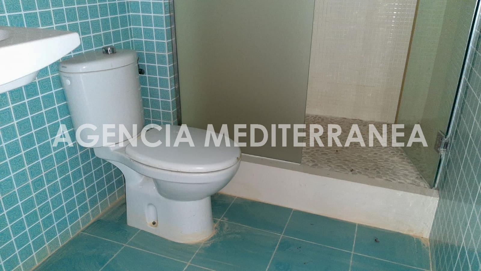 2 slaapkamer Rijtjeshuis te koop in Chiva met zwembad garage - € 190.000 (Ref: 9335042)