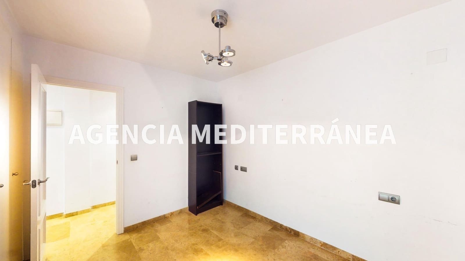 3 bedroom Penthouse for sale in Alcasser - € 207,000 (Ref: 9338124)